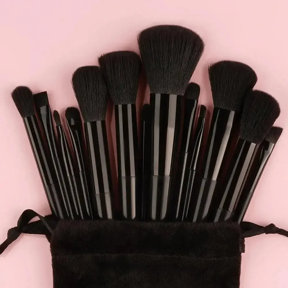 Velvére Beauty Brushes