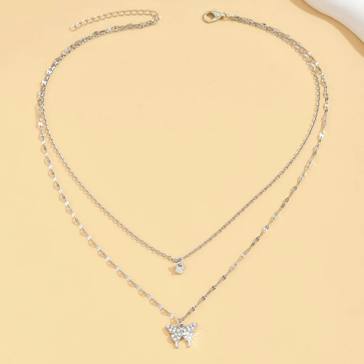 Elegant Wings Collar Chain